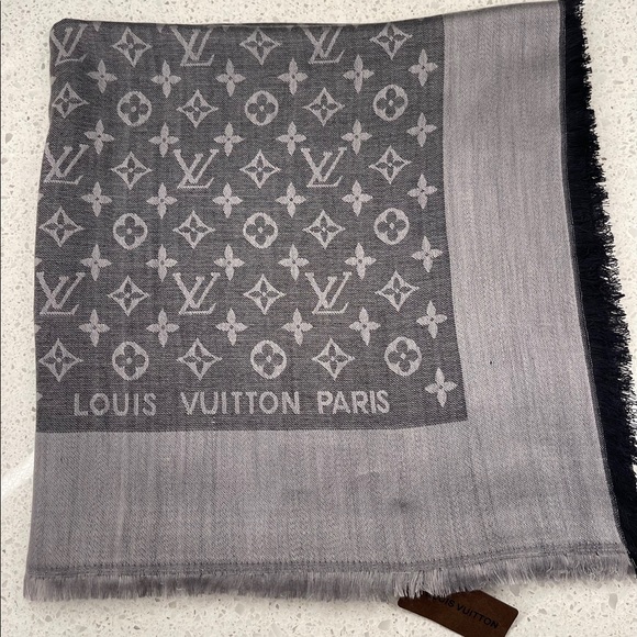LV monogram soft gray shawl